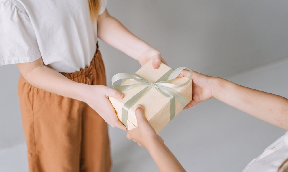 Quel cadeau offrir à une femme de 18 ans ?