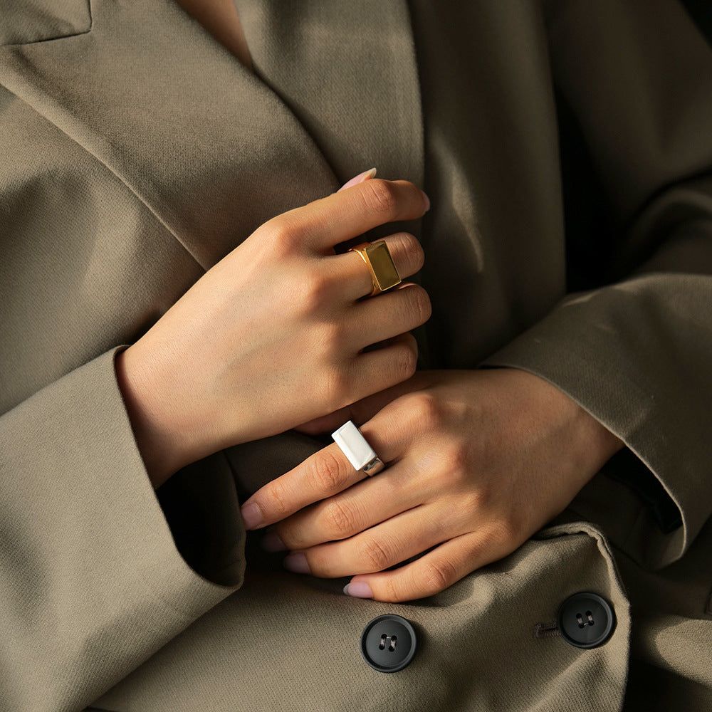 Bague chevalière réglable – Acier inoxydable doré ou argenté