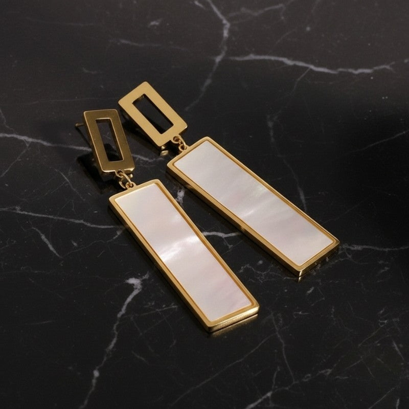 Boucles d'oreilles nacre pendantes