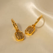 Boucles d’oreilles dormeuses anciennes – Acier inoxydable et or 18K
