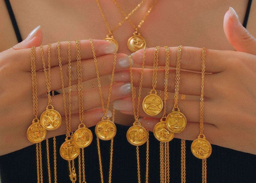 collier-personnalise-medaillon-astro_3_2c673966-0143-4b06-8340-7852cea49c2f.jpg