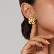 Grosse boucle d’oreille fleur – acier inoxydable plaqué or 18K